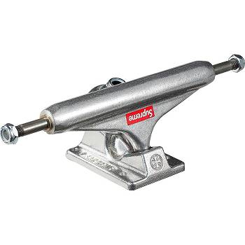 Silver Supreme Independent® Truck Skateboard Accessories | IN418HK